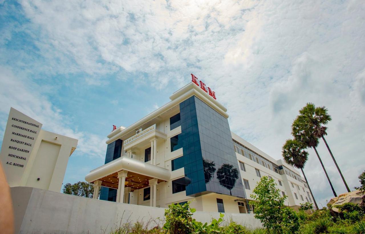 Hotel Kkm International à Kuzhittura Extérieur photo